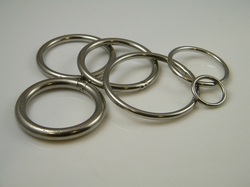 Round welded ring from stainless steel